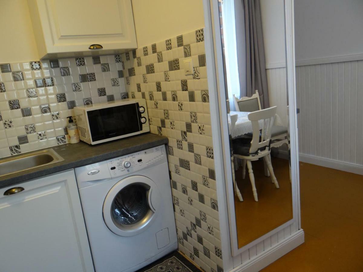 Bialy Apartament 6-8 Osob Plus Dostawka Gdańsk Exteriör bild