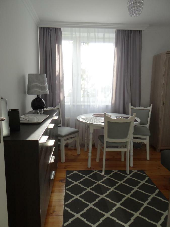 Bialy Apartament 6-8 Osob Plus Dostawka Gdańsk Exteriör bild